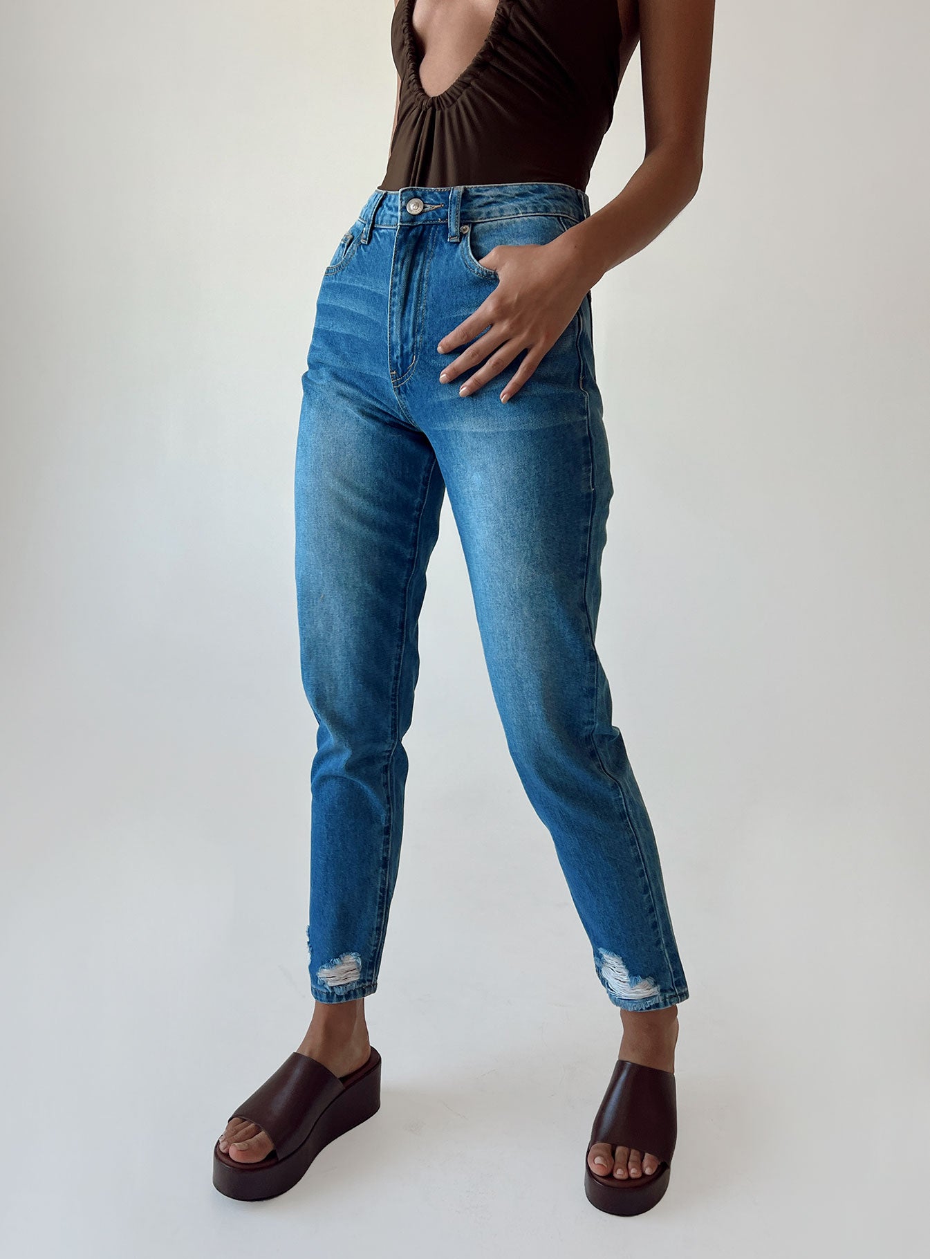 Abarca Straight Leg Denim Jeans