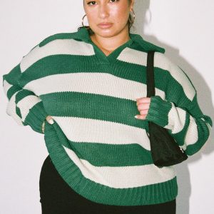 Hampton Sweater Green Curve