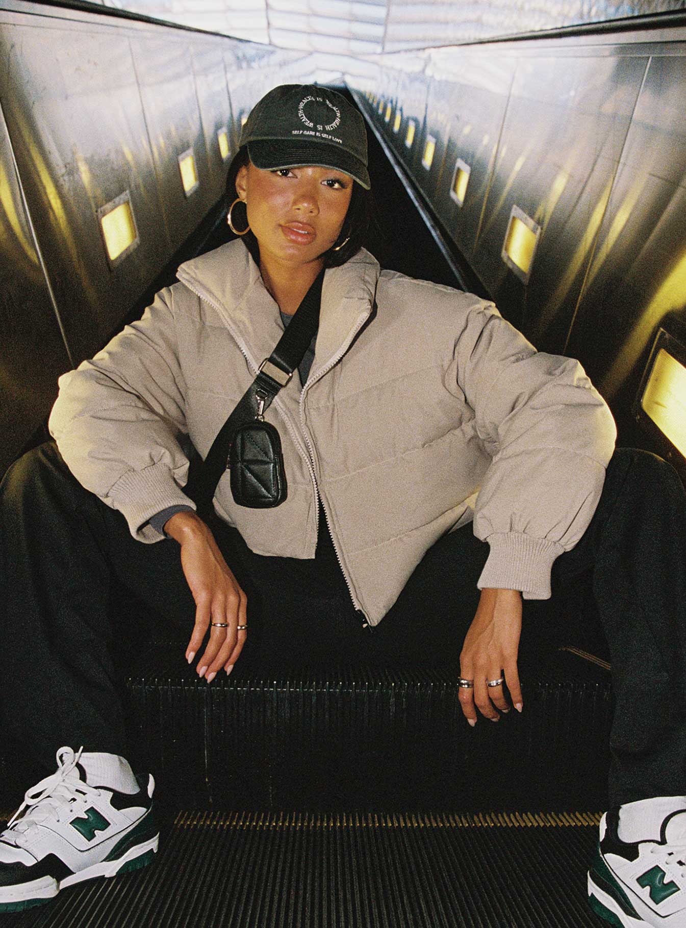 Georgia Cropped Puffer Jacket Beige - Image 12