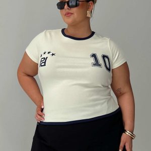 Track Record Graphic Top Cream Curve