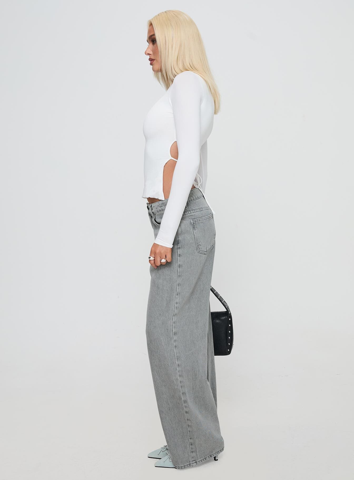 Ellanor Low Rise Straight Leg Jean Washed Grey - Image 4