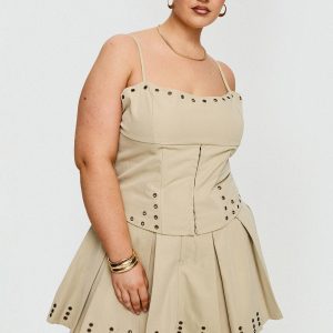 Alinzia Eyelet Skort Beige Curve