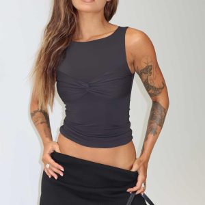 Sparky Mid Rise Skort Black