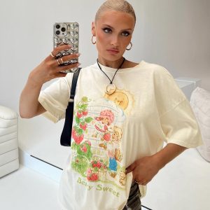 Berry Sweet Oversized Tee Cream
