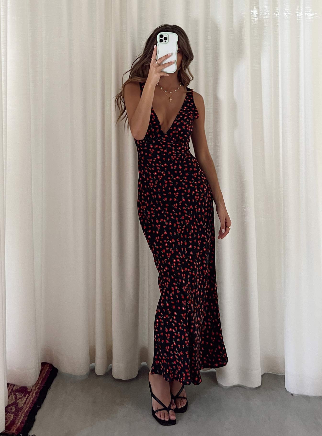 Nellie Maxi Dress Black/Red Floral - Image 2