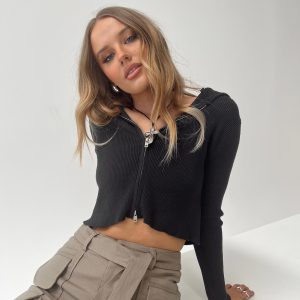 Cher Zip Up Knit Sweater Black