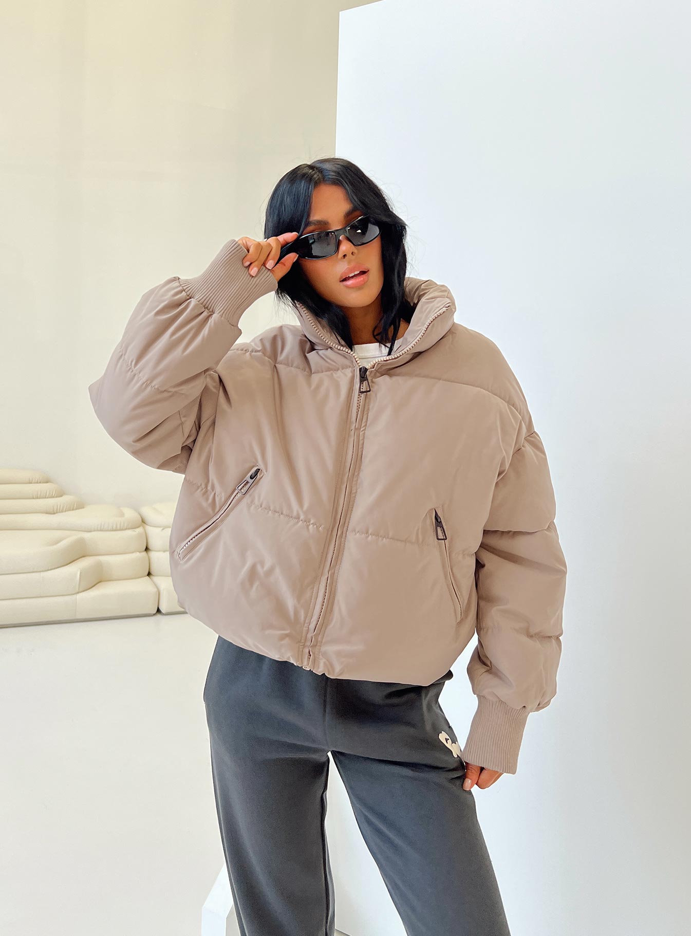 7th Avenue Puffer Jacket Beige - Image 6