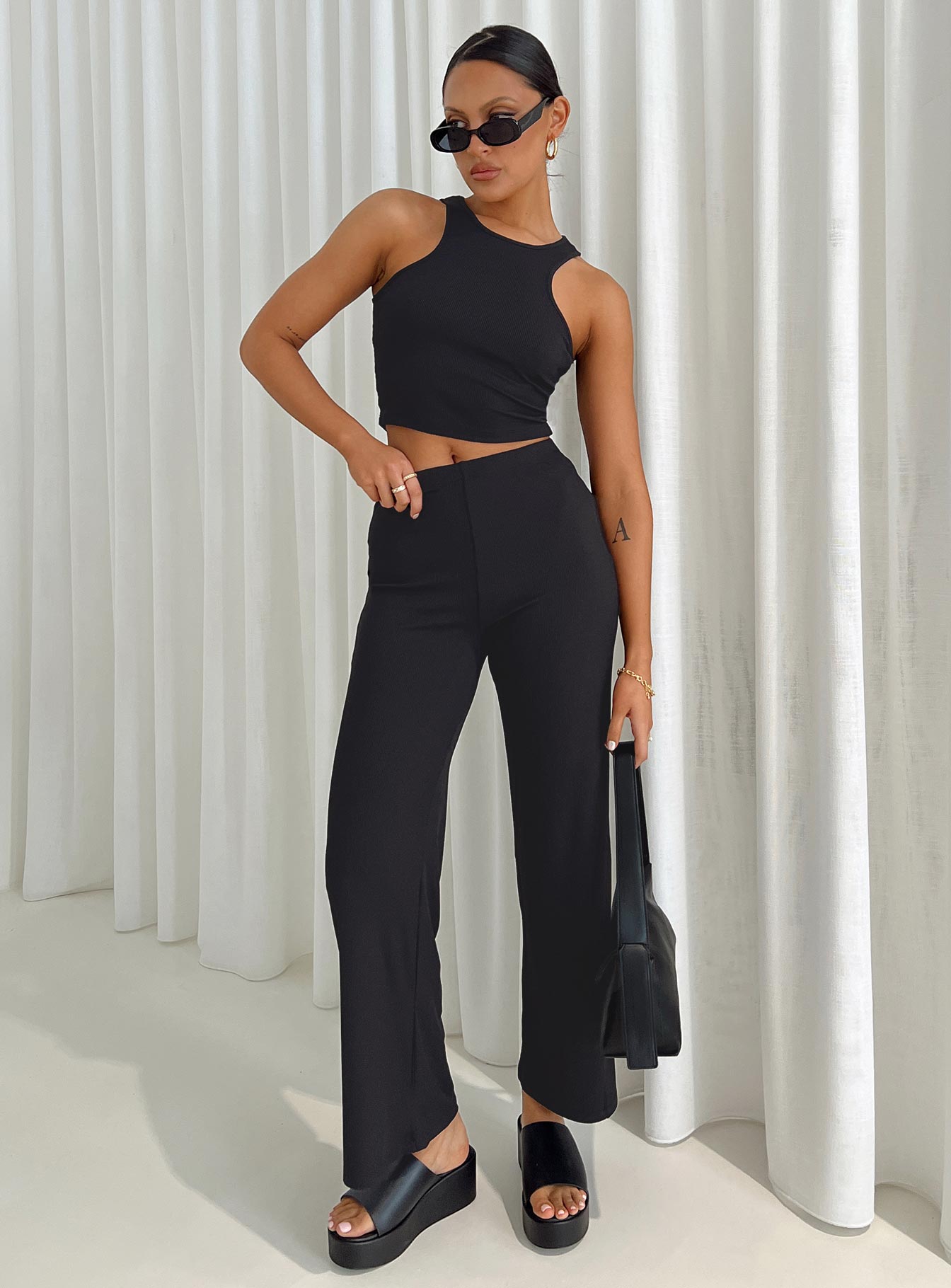 Marnie Set Black - Image 7