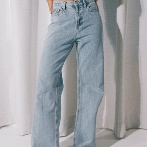 Maple Flare Jean Light Wash Denim