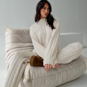 Sharif Cable Knit Pants Beige