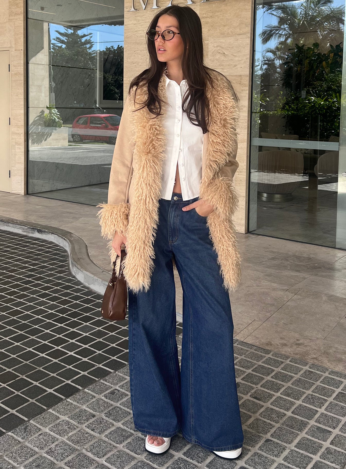 Naylor Mid Rise Wide Leg Jeans Mid Blue Denim - Image 11