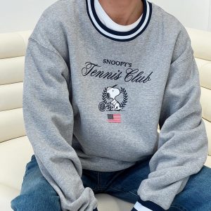 Snoopy Tennis Club Sweater Grey