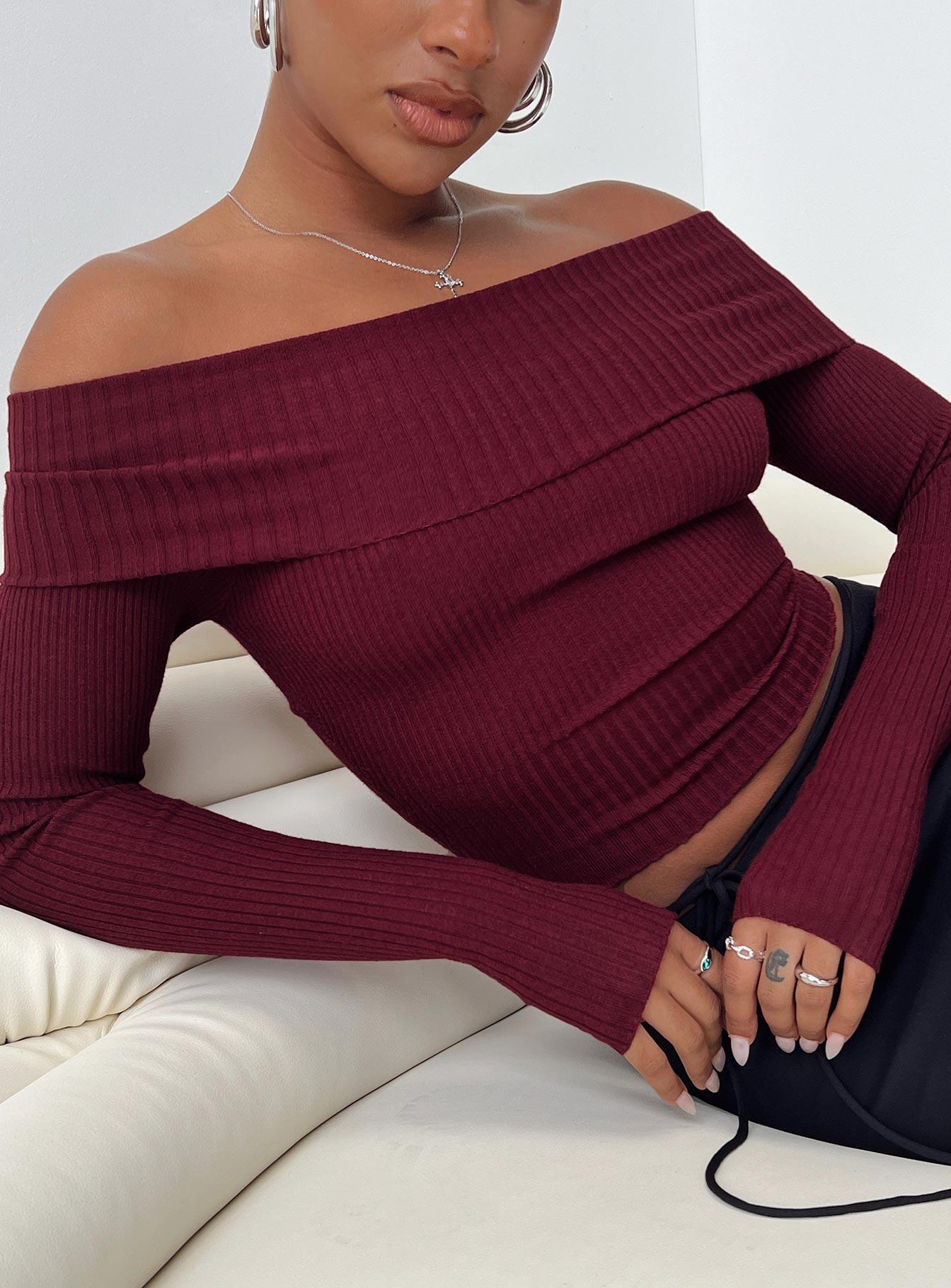 Morley Off Shoulder Sweater Burgundy - Image 2