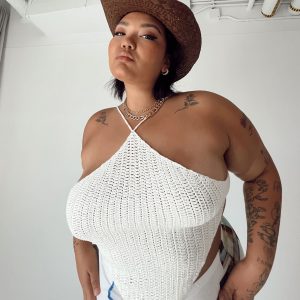 Avoca Top White Curve