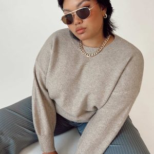 Ryanna Sweater Beige Curve