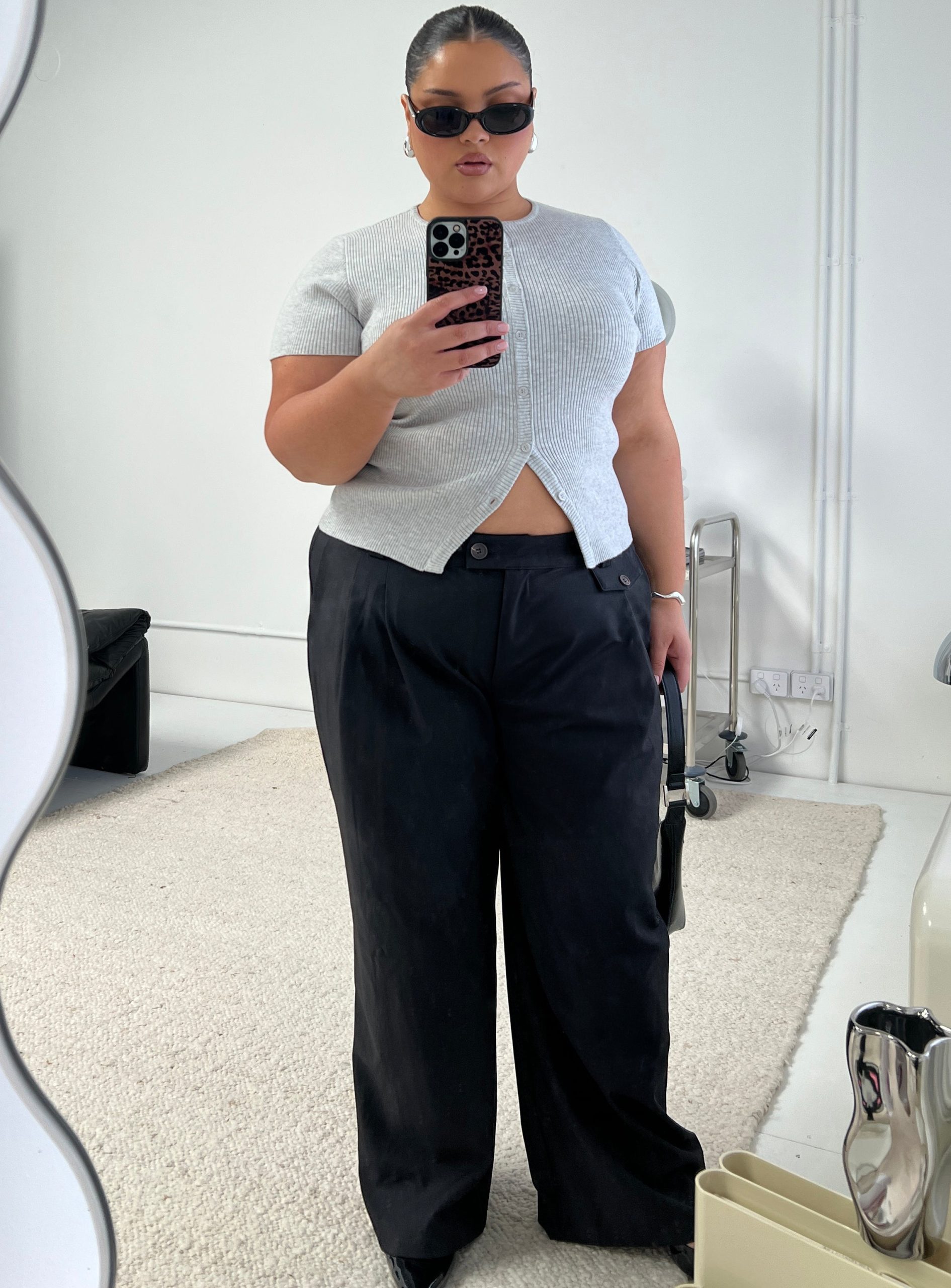 Sallon Low Rise Pants Black - Image 11