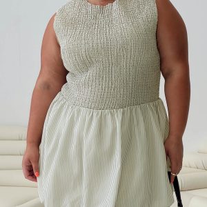 Narnie Mini Dress Sage Curve