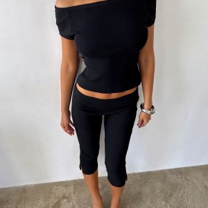 Baseline Boat Neck Top Black