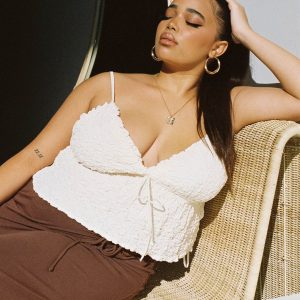 Kellan Top Cream Curve