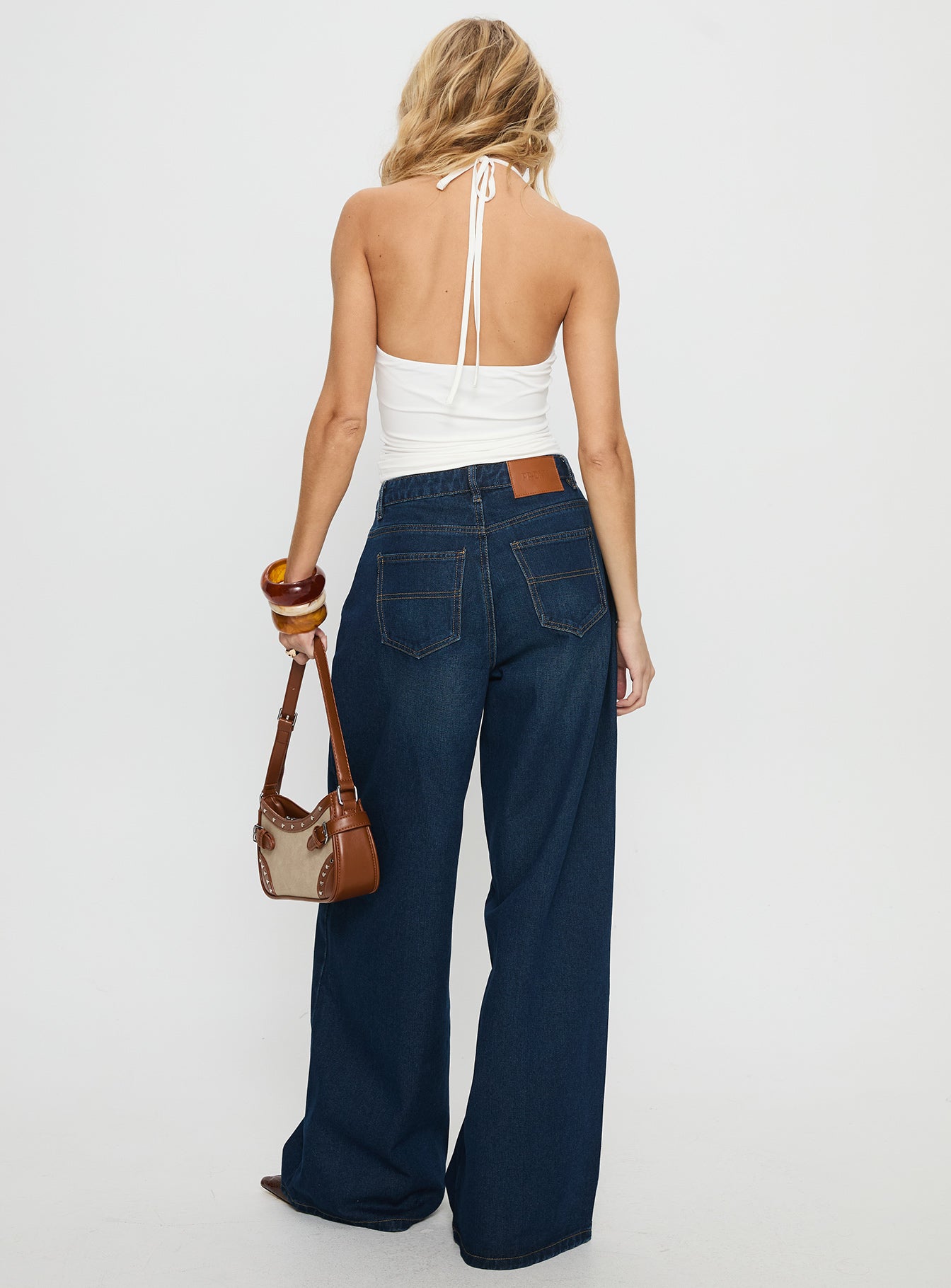 Naylor Mid Rise Wide Leg Jeans Mid Blue Denim - Image 5