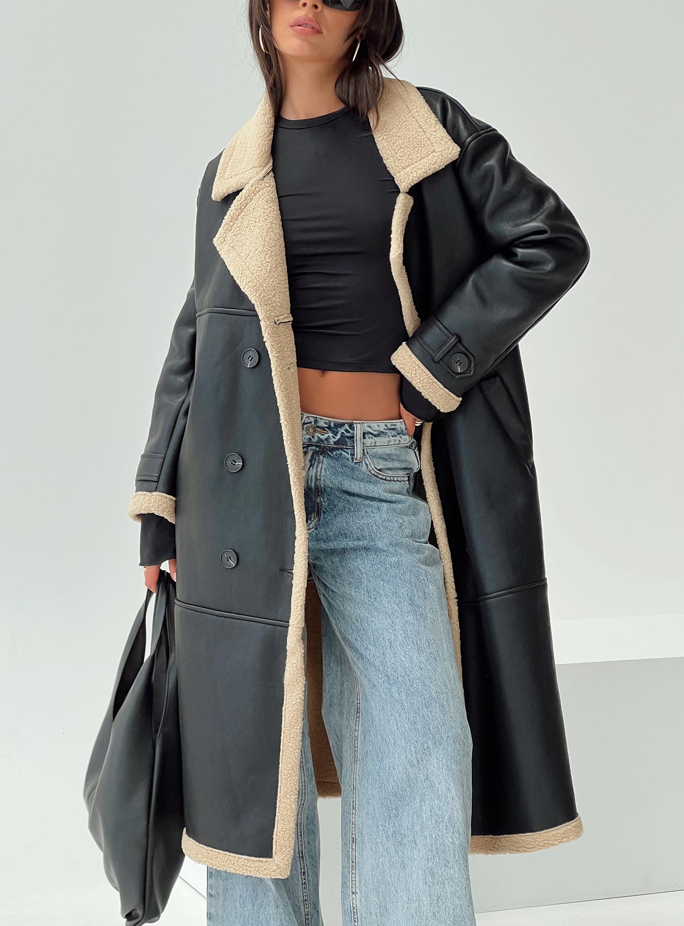 Day 'n' Night Longline Shearling Coat Black - Image 7
