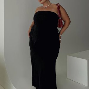 Birdie Asymmetric Linen Blend Top Black Curve