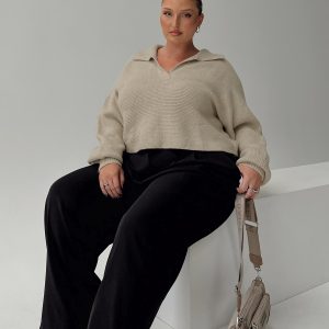 Tiara Cropped Sweater Beige Curve