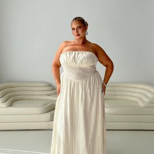 Slow Dance Linen Blend Maxi Dress Cream / Blue Curve