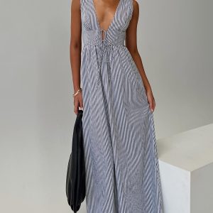 Pokey Maxi Dress Black / White Stripe