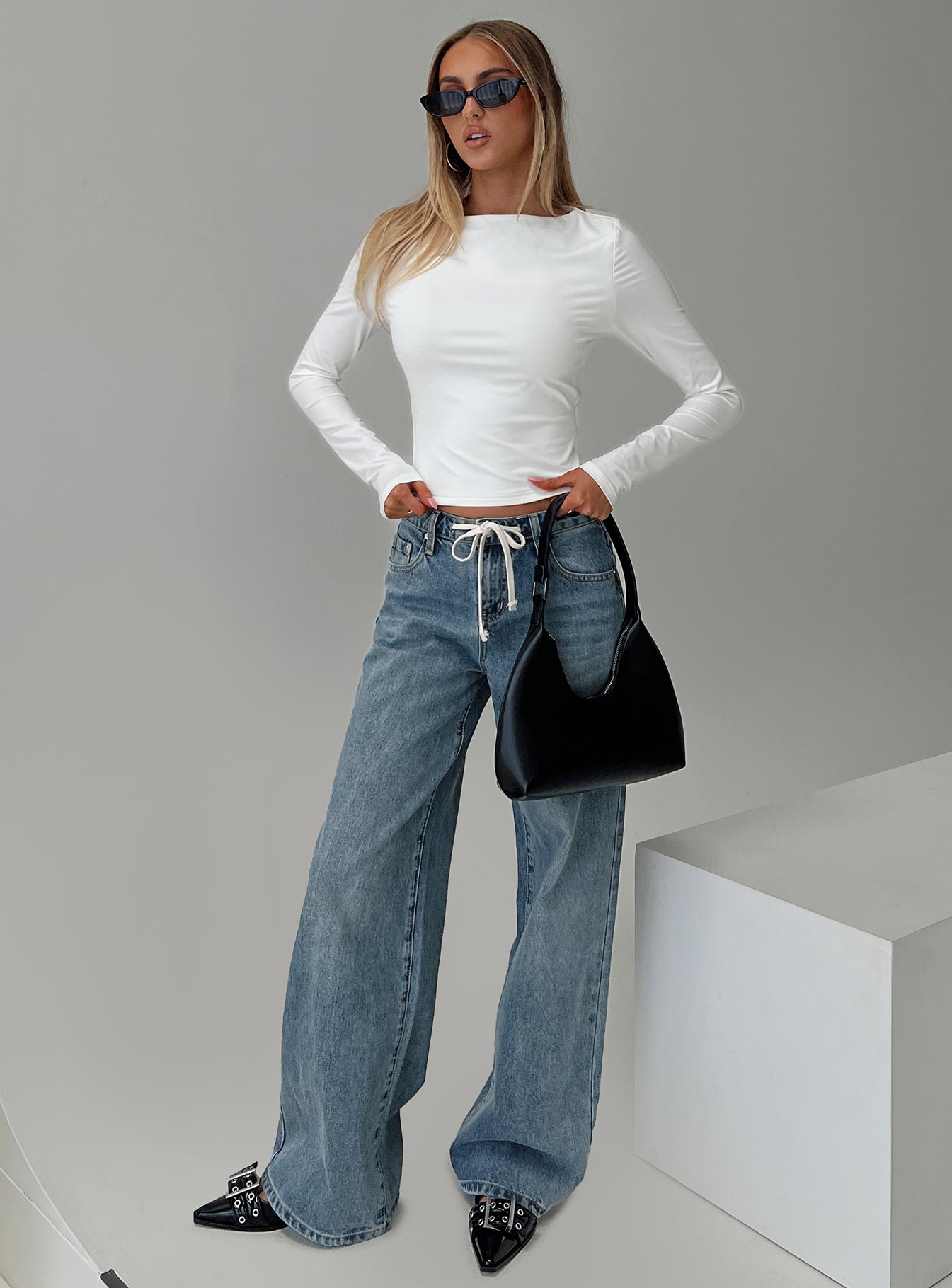 Mellowed Out Low Rise Straight Leg Jeans Mid Blue - Image 7