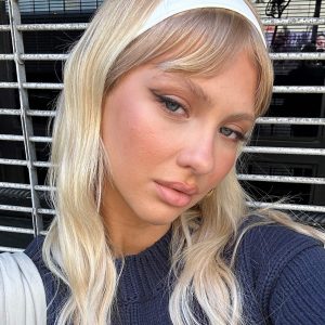 The Juney Nylon Headband White