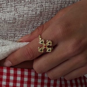 Venette Cross Ring Gold