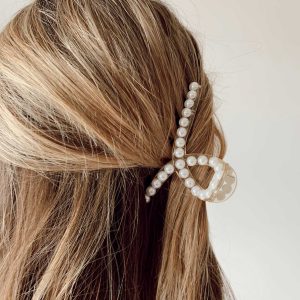 Tilton Pearl Hair Clip White