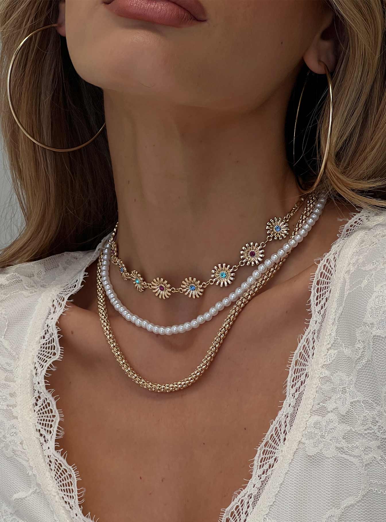 Keep Dreaming Layered Necklace Gold - Image 4