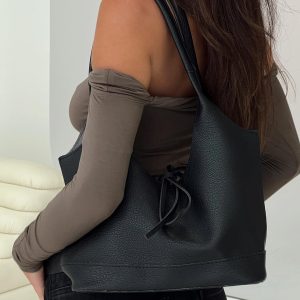 Nonstop Bow Detail Shoulder Bag Black