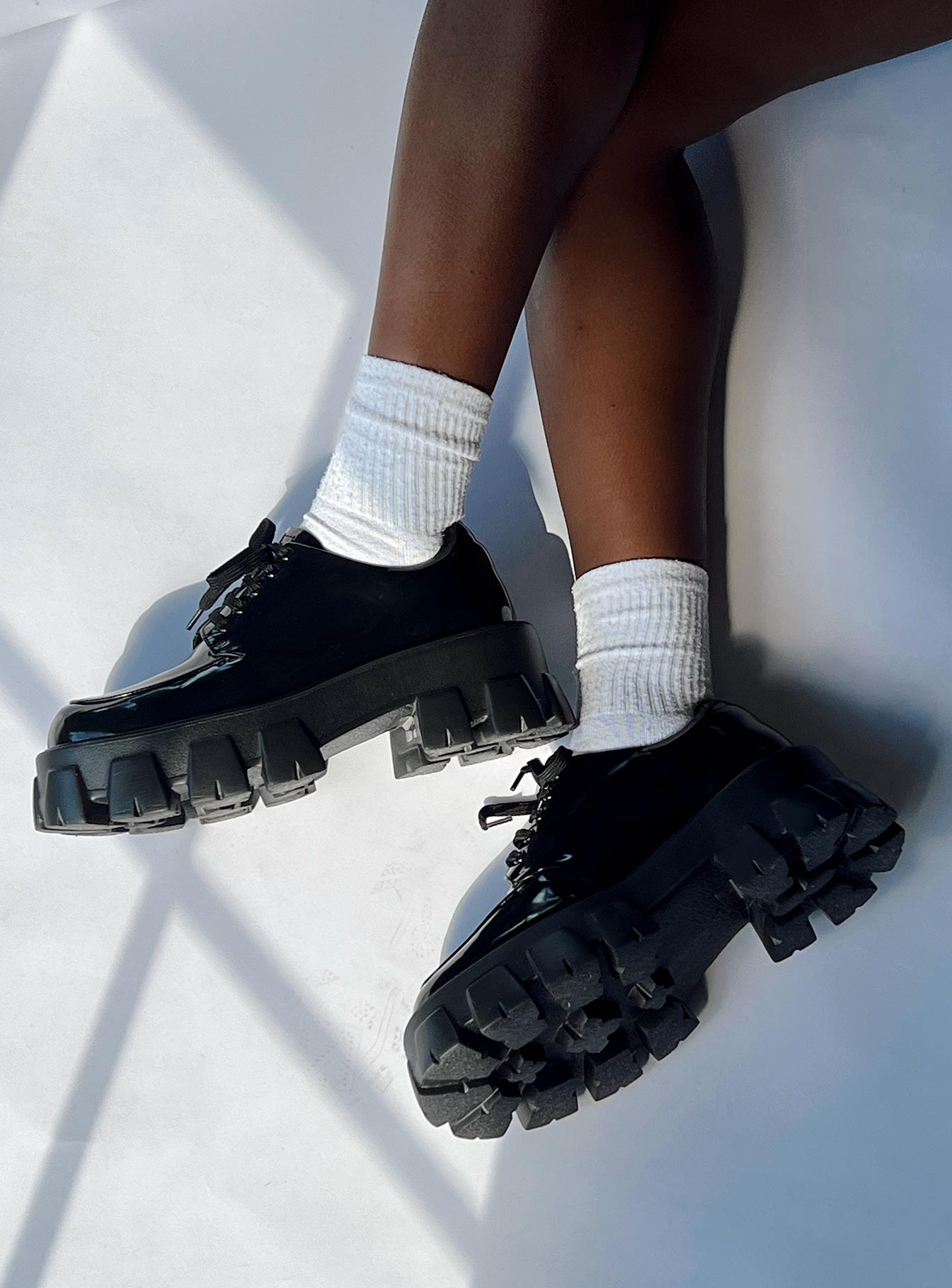 Mia Shoes Black High Shine - Image 5