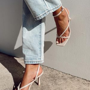 Sullivan Heels Cream