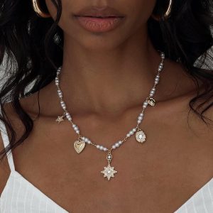 Divinity In Motion Necklace Gold