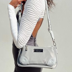 Nakedvice The Hunter Kia Steel