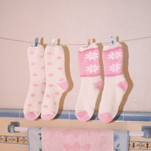 Winter Wonderland Socks White / Pink