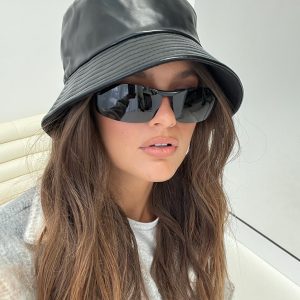 Avriel Faux Leather Hat Black