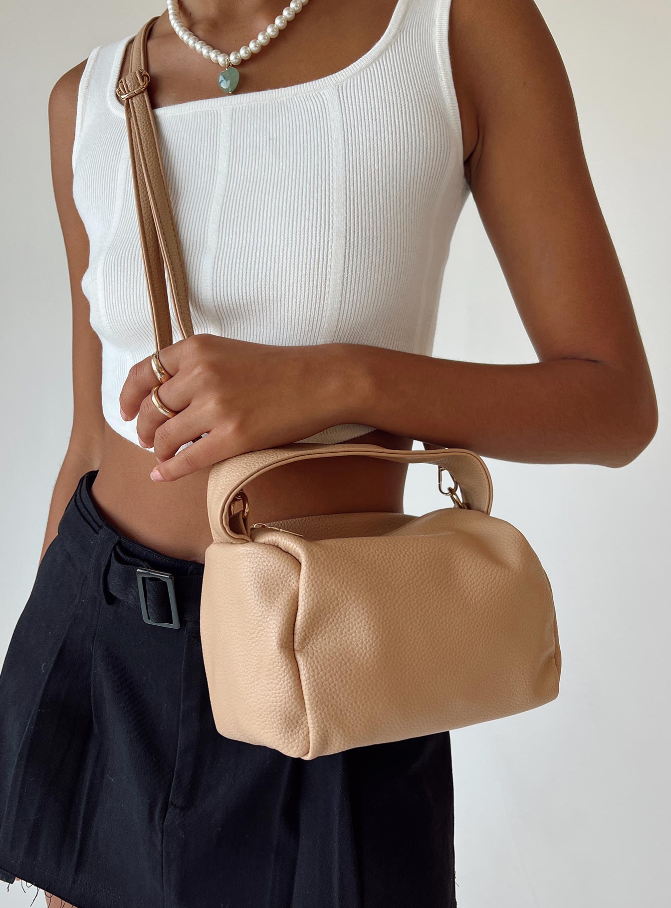 Knox Top Handle Bag Beige