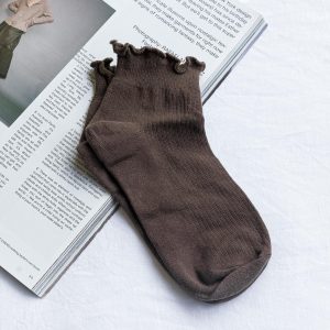 Ribbed Ruffle Socks Mushroom