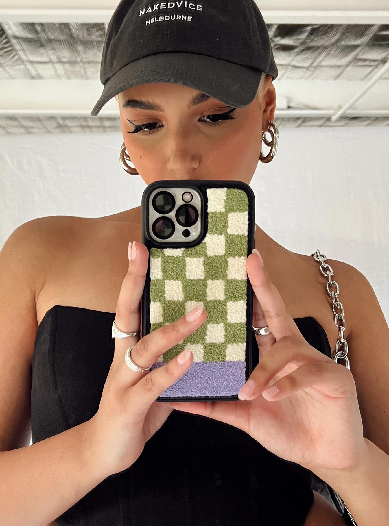 Delano Check Textured iPhone Case Green / White