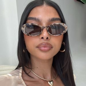 Runaway Baby Oval Sunglasses Tort