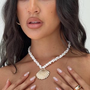 Aquarium Necklace Multi