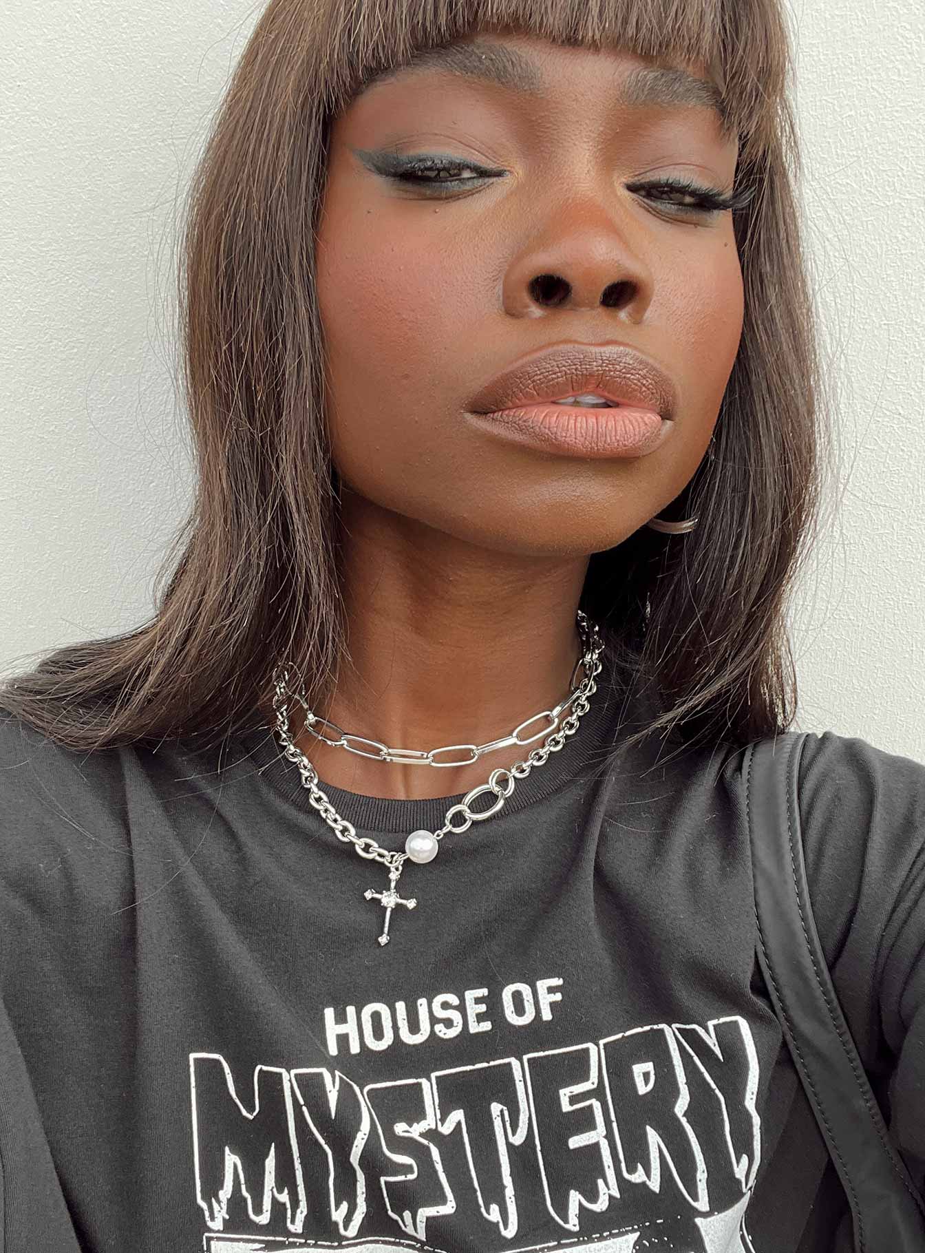 Chapelle Cross Necklace Silver - Image 5