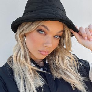 Reina Puffer Hat Black