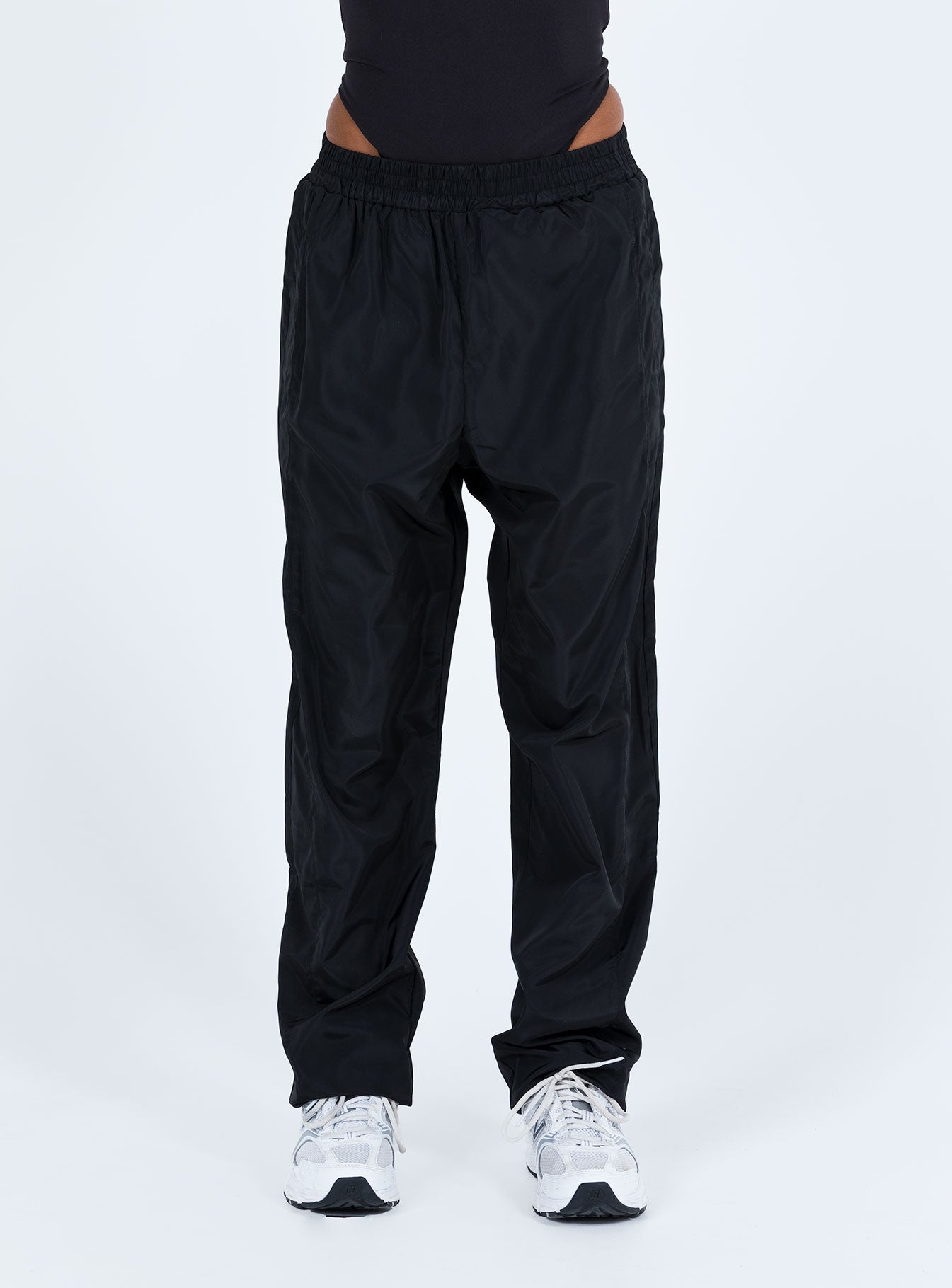 Haruko Pants Black - Image 2