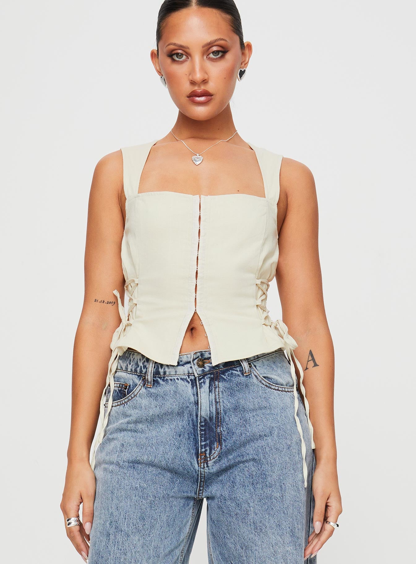 Myrin Top Beige - Image 2